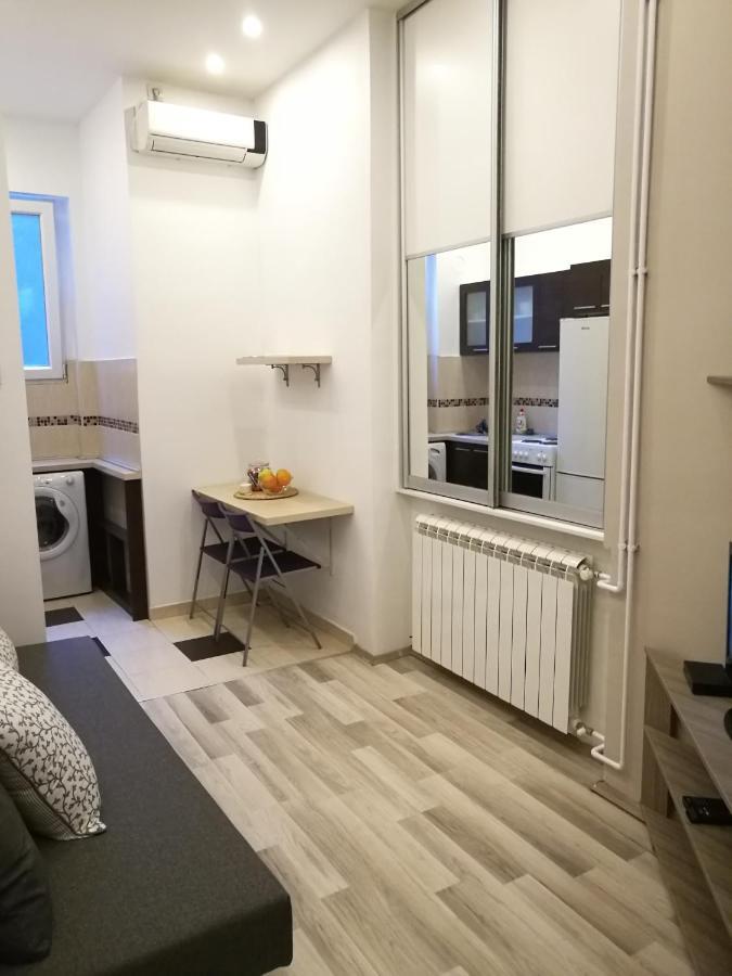 Apartment In The Heart Of בלגרד מראה חיצוני תמונה